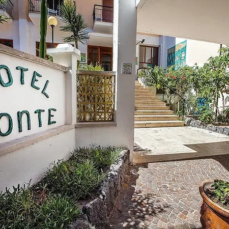 Hotell Conte 3*